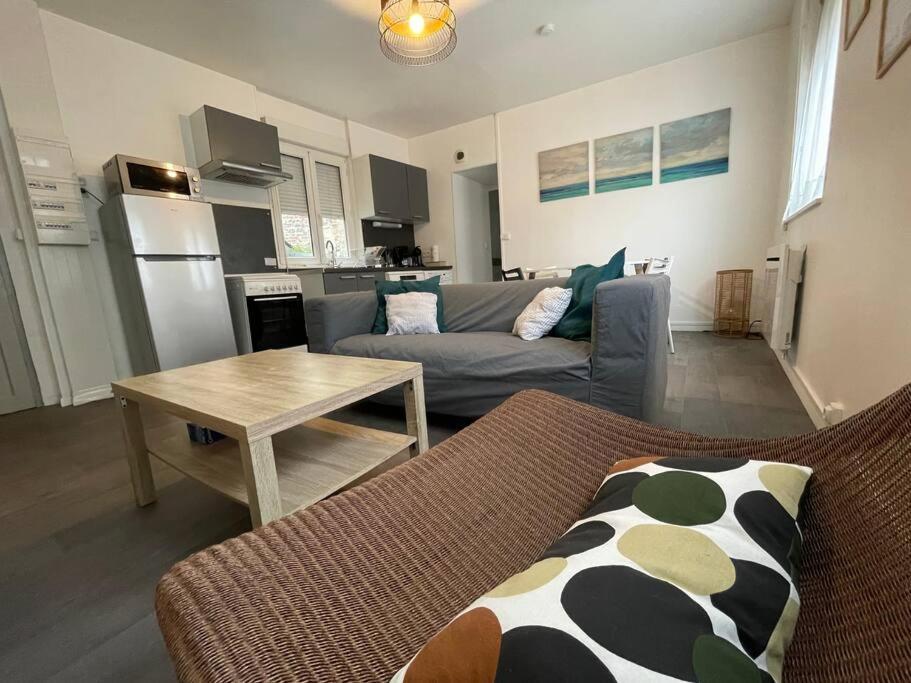 Appartement 2 Chambres A 3 Min A Pied De La Plage Saint-Valery-en-Caux Exterior photo